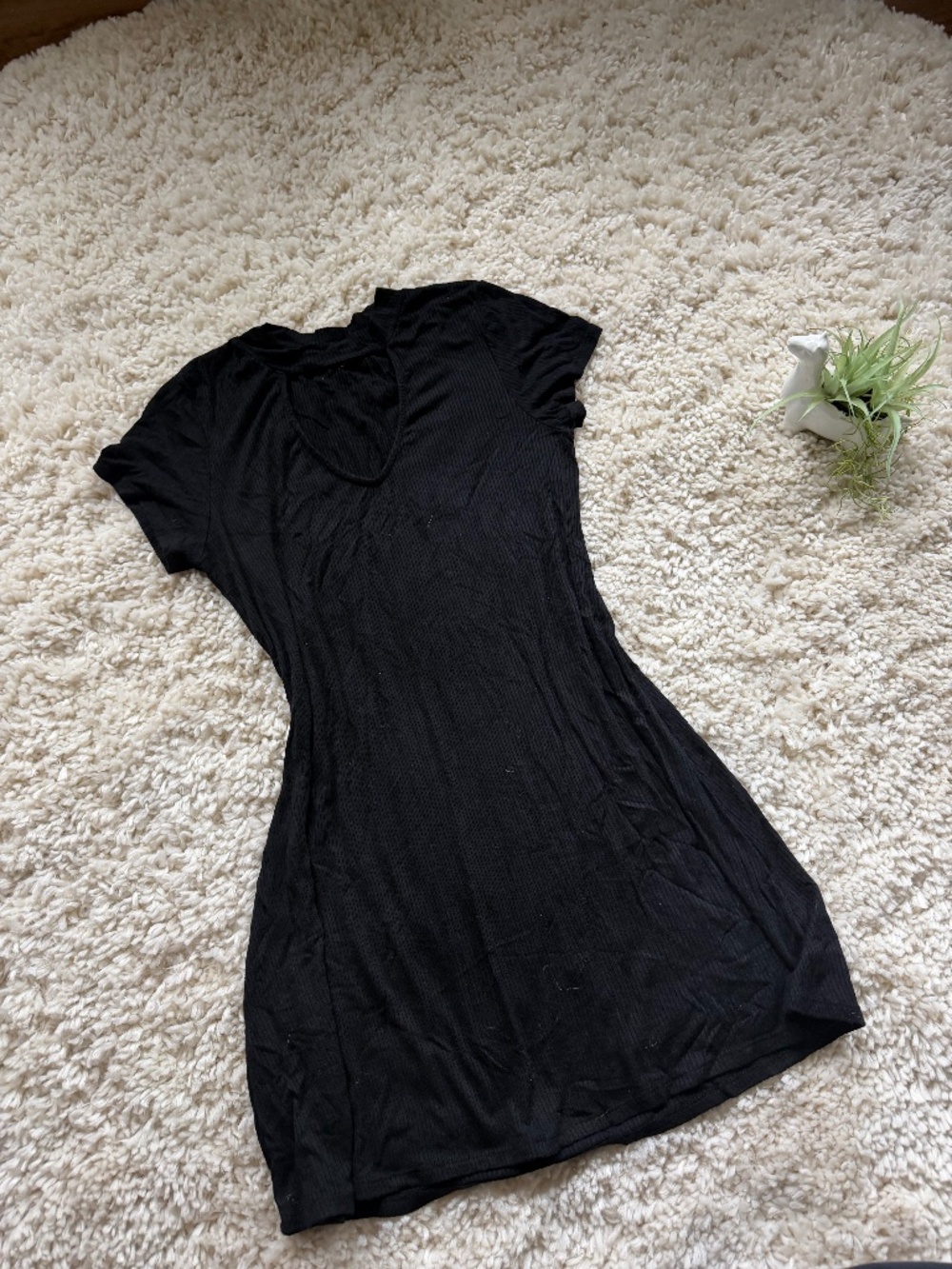 Simple black midi La Hearts little black, cute, scoopneck, unique, going out Bla